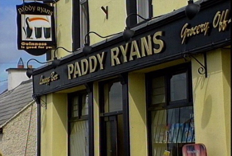 Westmeath - Probe into armed raid on pub
