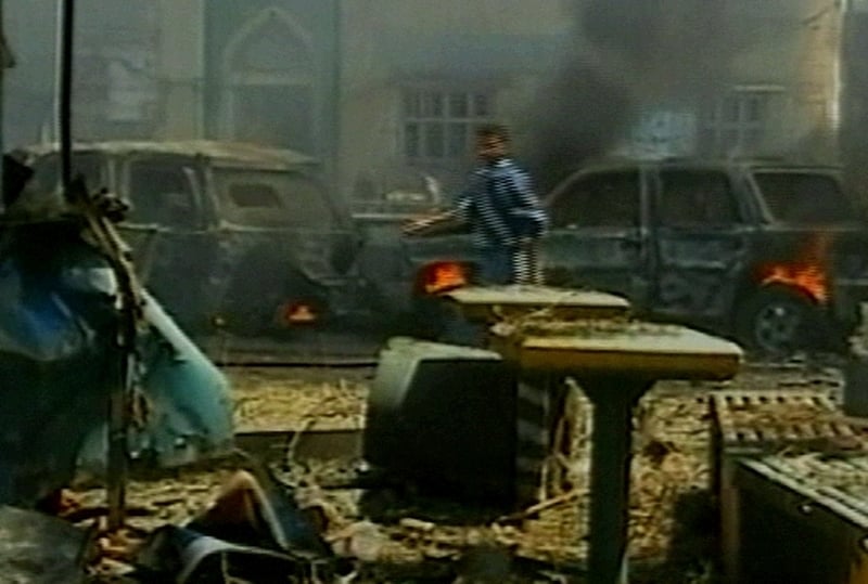 Baghdad car bombing - 22 killed