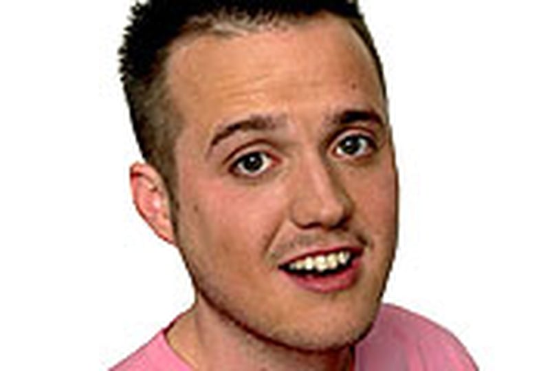 Maxwell - Cried after eviction