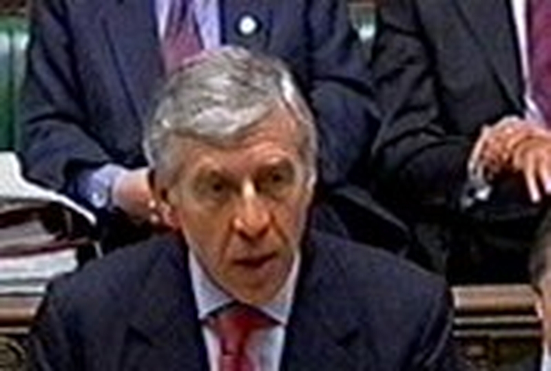 Jack Straw - Urges Serbs to look to the future