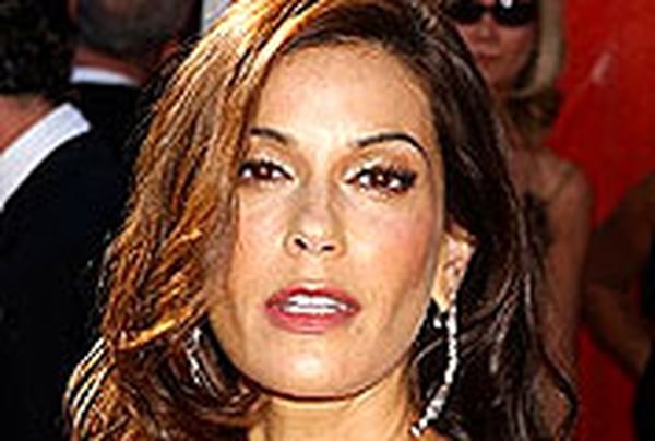 Hatcher - Not eager to comment on Clooney dating rumours