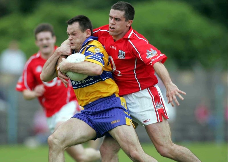 Martin Cronin (r) tangles with Odran O'Dwyer prior to the Corkman's sending-off