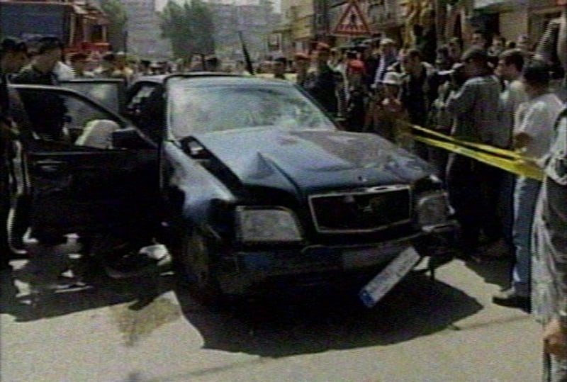 Lebanon - Ex leader dies in car bomb