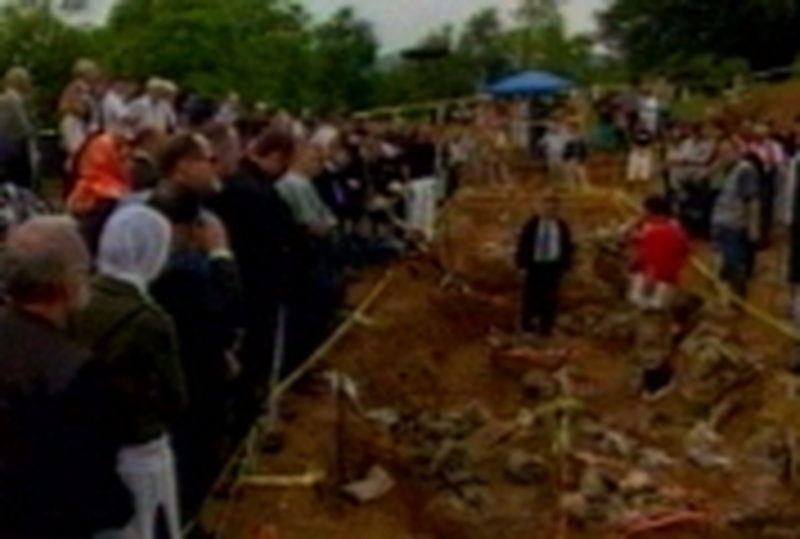 Srebrenica - Dutch to award its soldiers medals