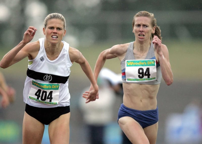 Jolene Byrne wins the women's 1500 metres today as Maria McCambridge pushes her all the way