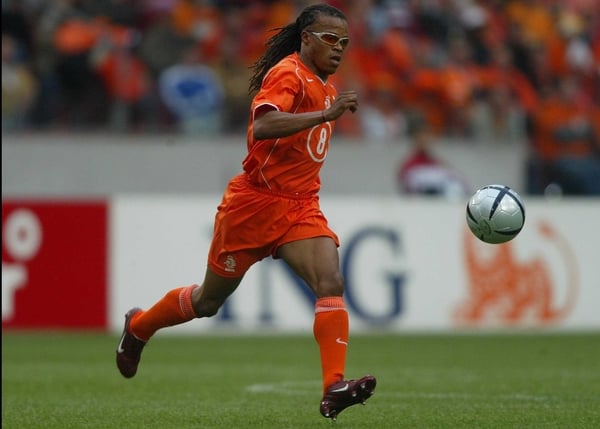 Tottenham have persuaded Inter Milan to release Edgar Davids on a free transfer