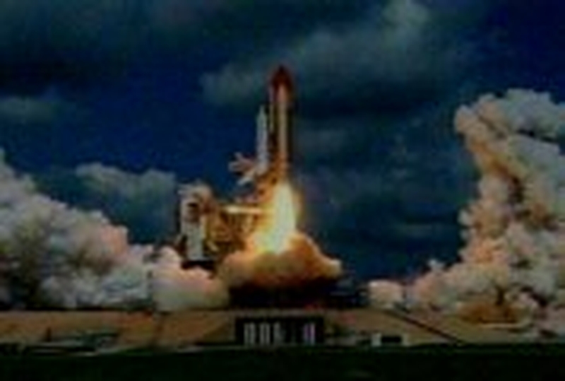 Shuttle - Discovery launched