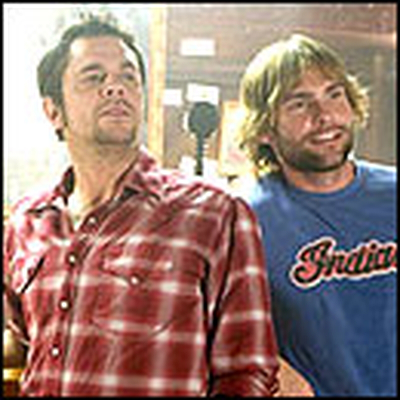 Little plot and few laughs