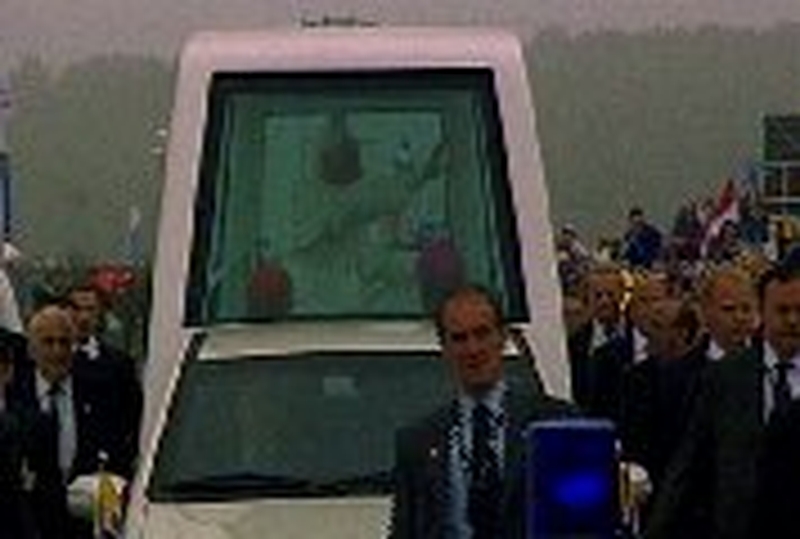 Pope Benedict - Blesses the crowd