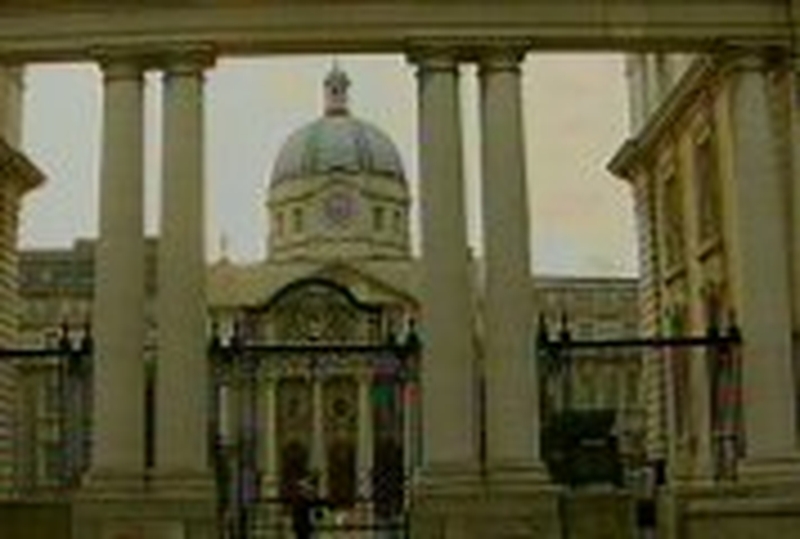 Government Buildings - Pay talks enter further week