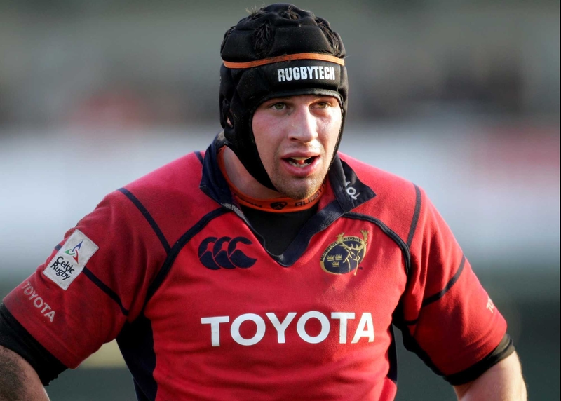 Denis Leamy powered over for today's only try