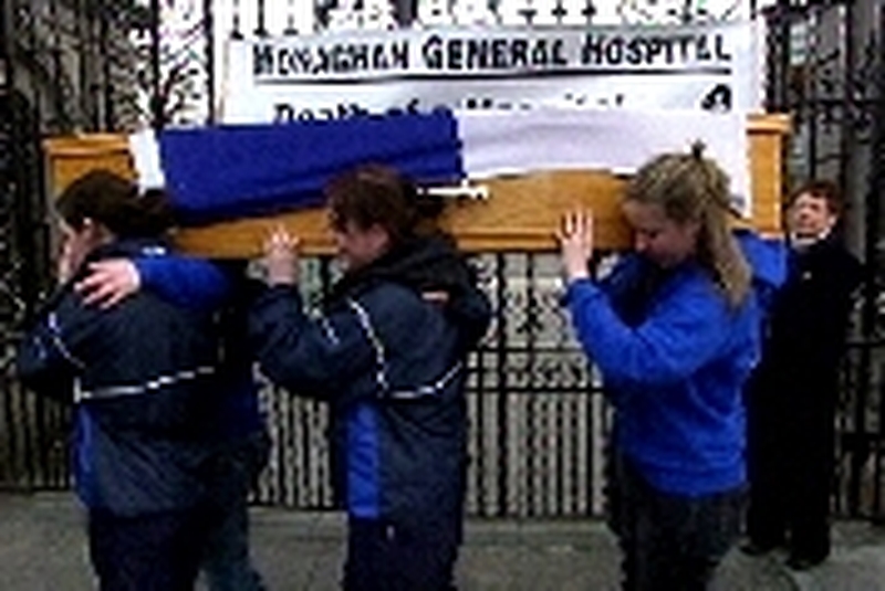 Kildare Street - Protest over hospital services