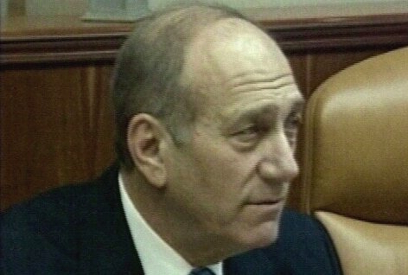 Ehud Olmert - Poll predicts election win