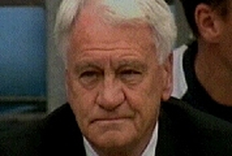 Bobby Robson is due to meet Steve Staunton and John Delaney to sort out his future role with the Irish soccer team on Tuesday