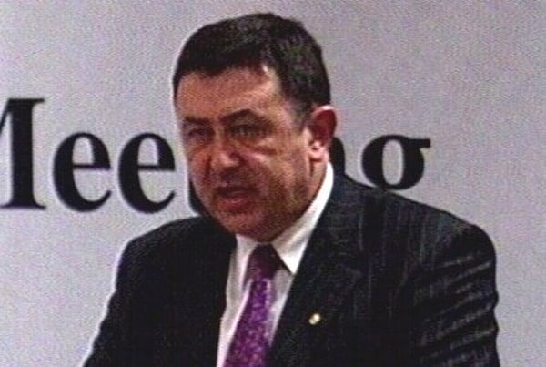 Padraig Walshe - Calls for bulk of compensation to go to growers