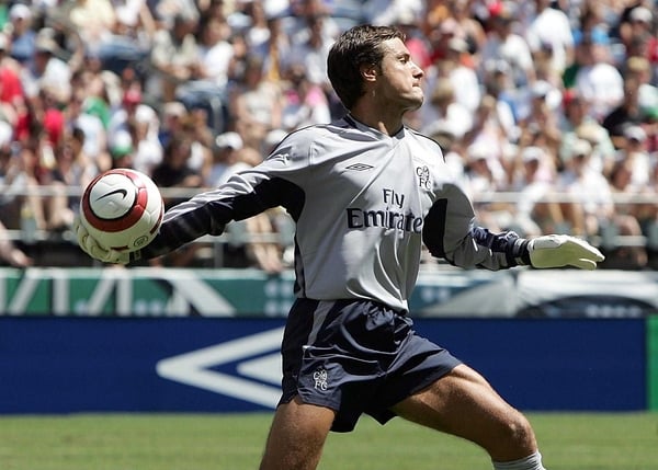 Chelsea goalkeeper Carlo Cudicini denied El-Hadji Diouf a late equaliser