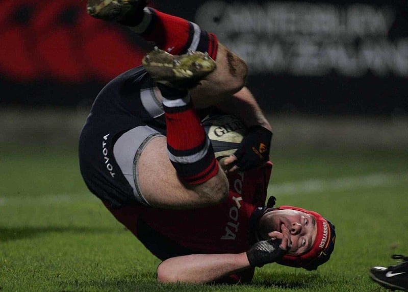 Anthony Foley gets over for Munster's try in a tight game at Musgrave Park today