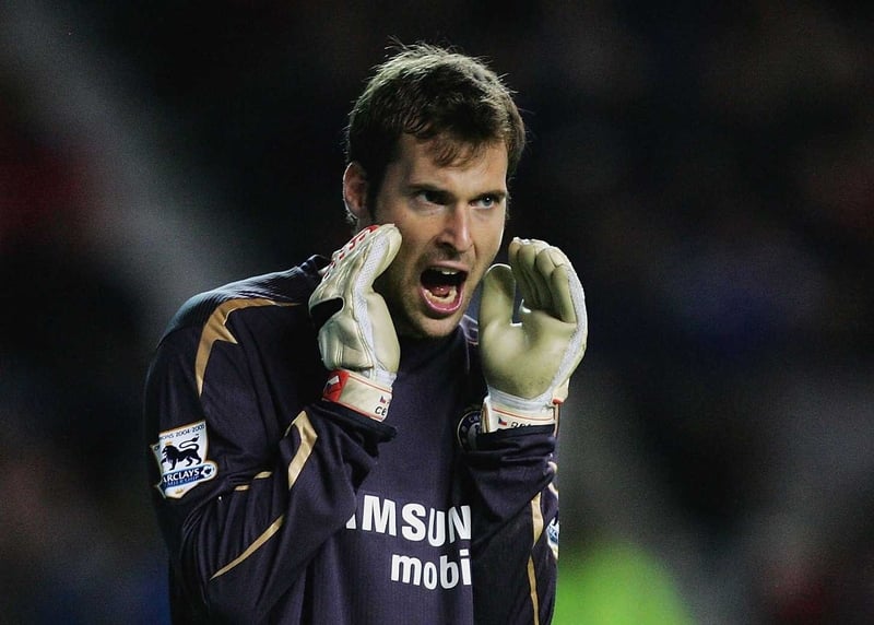 Chelsea goalkeeper Petr Cech has been warned that if he returns from injury too quickly he could be playing with his life