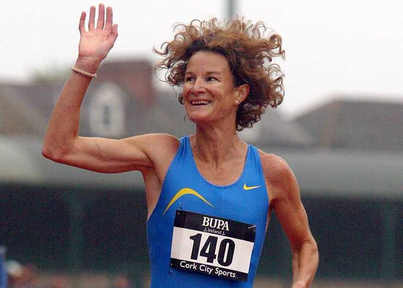 Sonia O'Sullivan has lost her battle to be fit for the Commonwealth Games