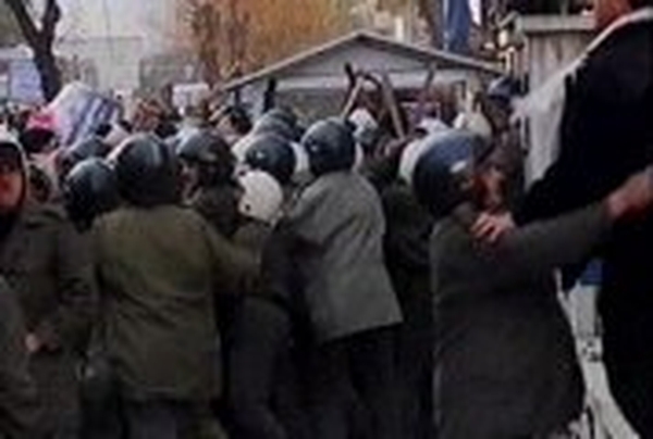 Damascus - Police clashed with demonstrators