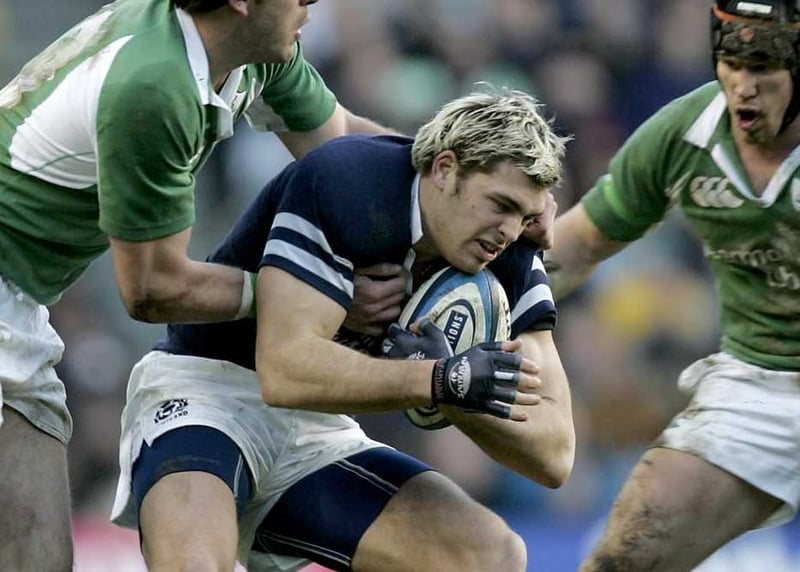 Sean Lamont was Scotland's hero today as he touched down twice in their historic defeat of France