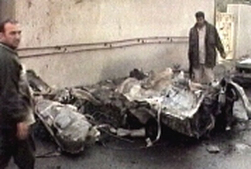 Baghdad - Car bomb explodes at mosque