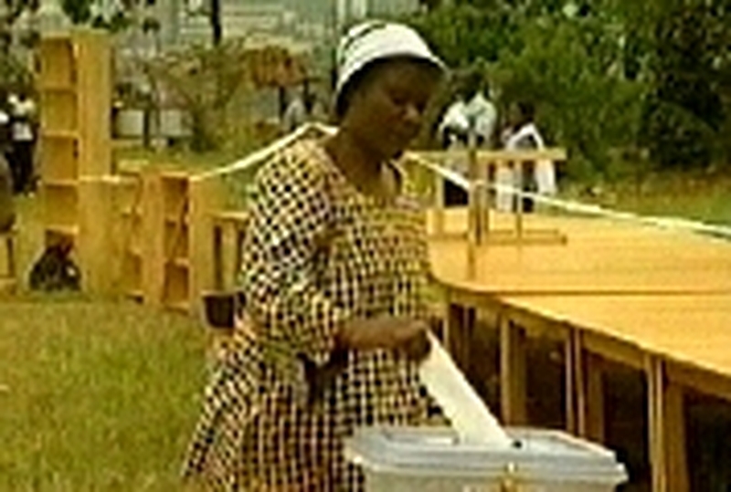 Uganda - High turnout in elections
