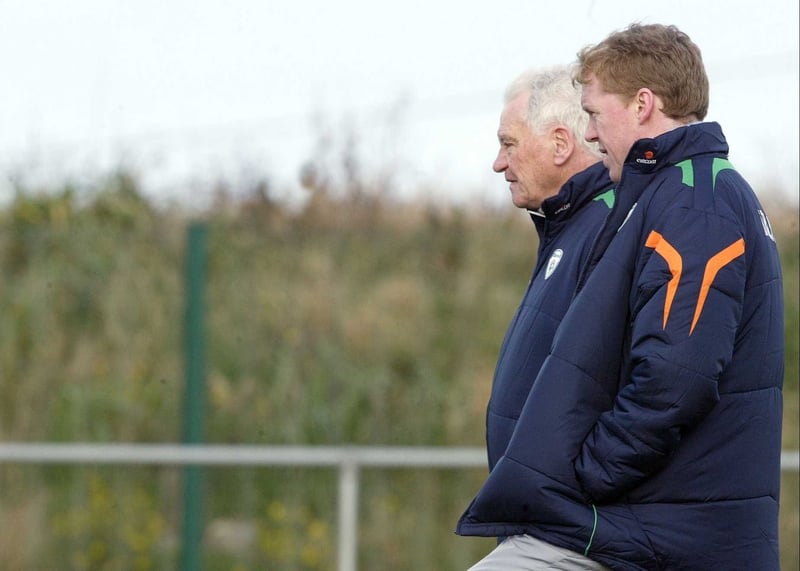 Bobby Robson and Steve Staunton watch as the Ireland squad trains