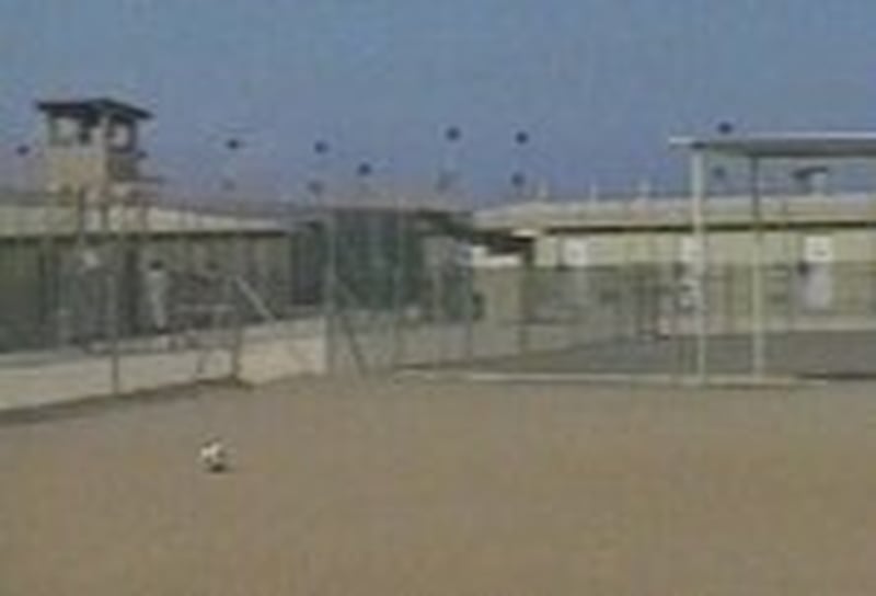 Guantanamo Bay - Clashes between detainees & guards