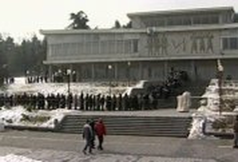 Belgrade - Supporters queue to pay respects