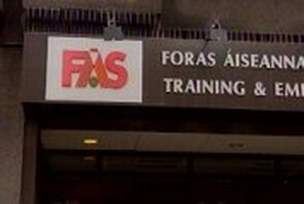 Job vacancies - Just 7% of firms looking to recruit staff