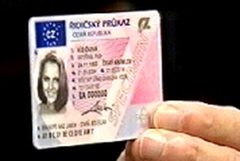 Driving licences - EU licence could arrive by 2012