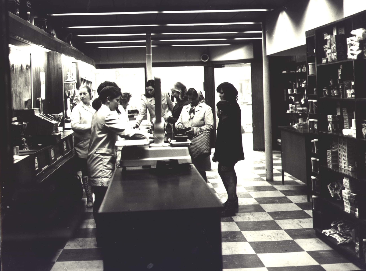 How do you make a perfect cup of tea? 