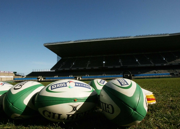 League legend Johns forced to retire