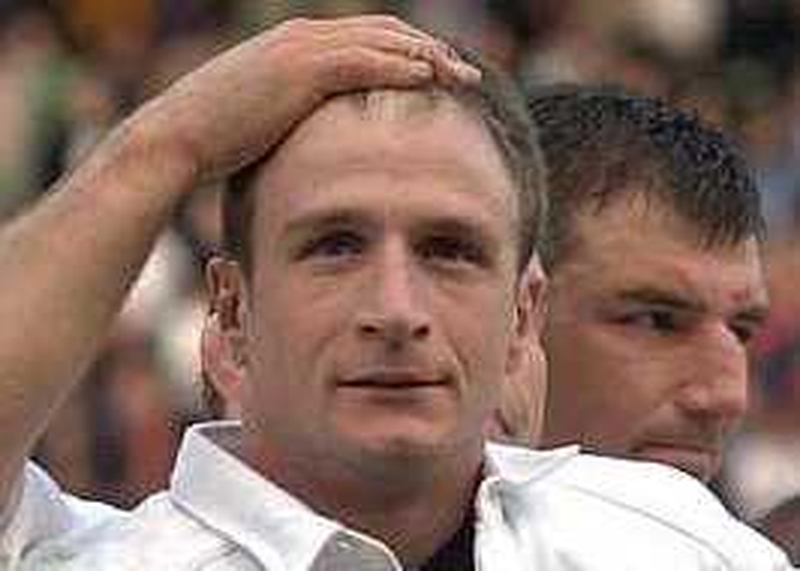 England and London Irish centre Mike Catt