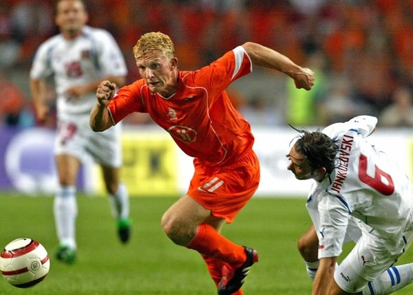 Dirk Kuyt's agent believes his client is far from a move to England