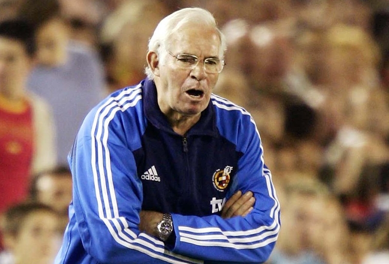Luis Aragones has dismissed speculation that he would not be satisfied with a draw against Russia