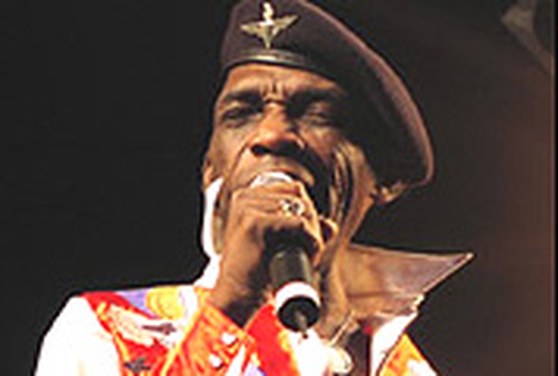 Dekker - Suffered heart attack