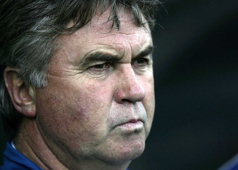 Guus Hiddink looks unlikely to join Chelsea