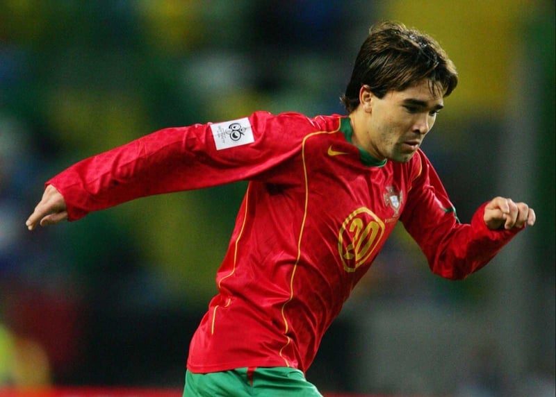 Deco and Costinha were both dismissed in a heated second round clash with the Netherlands in which four players received their marching orders