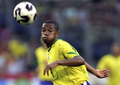 Robinho ran the show against an outclassed Chile