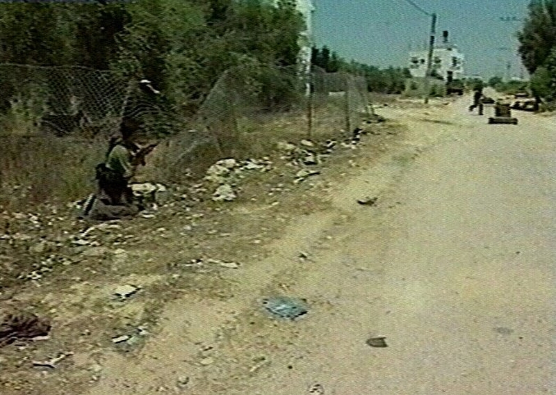 Gaza City - Israeli attacks continue