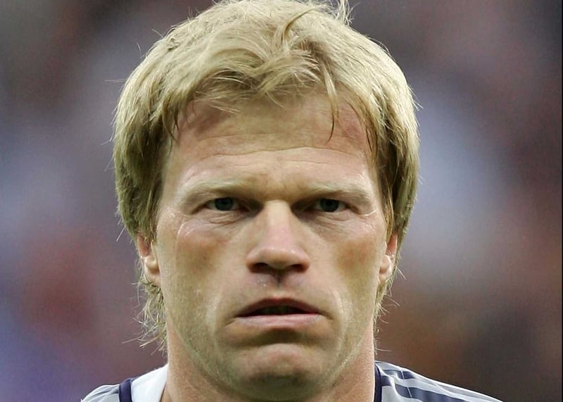 Oliver Kahn will retire at the end of next season