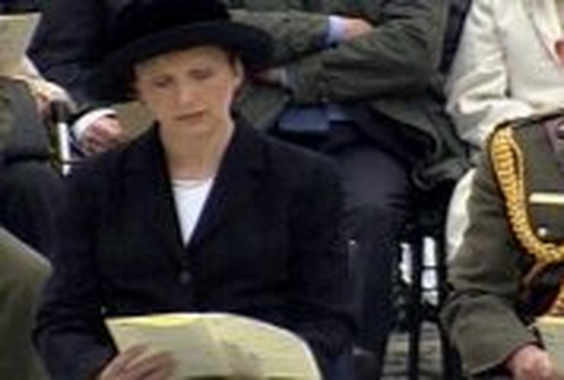 President Mary McAleese - Lay wreath on behalf of the people of Ireland