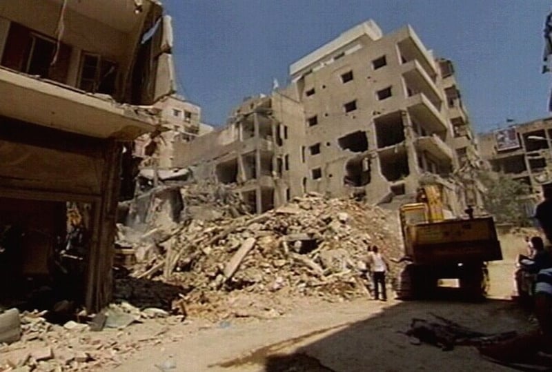 Beirut - At least 30 dead in bombing