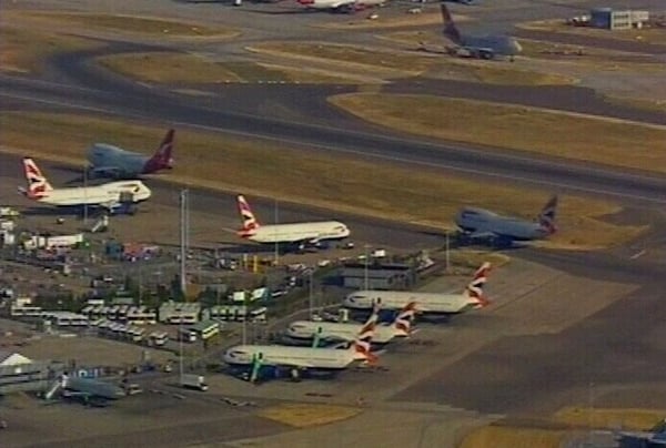 Heathrow Airport - First day without cancellations