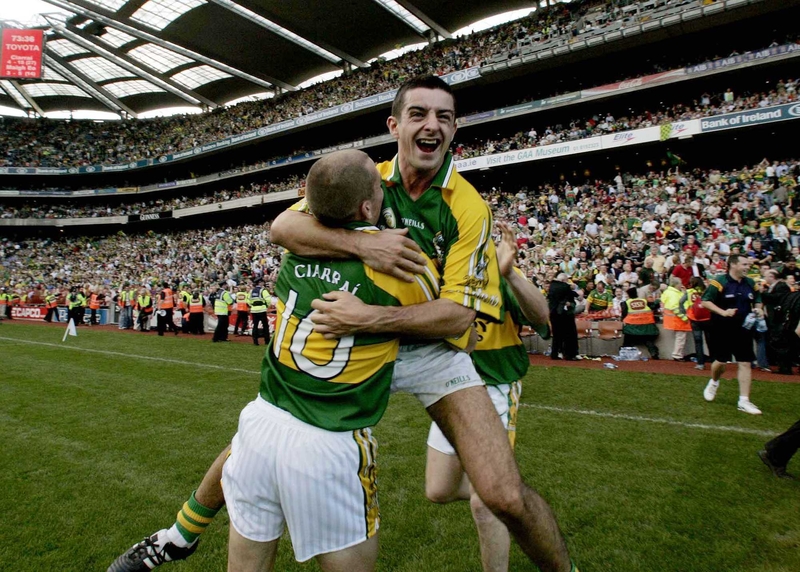Aidan O'Mahony celebrates with Sean O'Sullivan at the final whistle