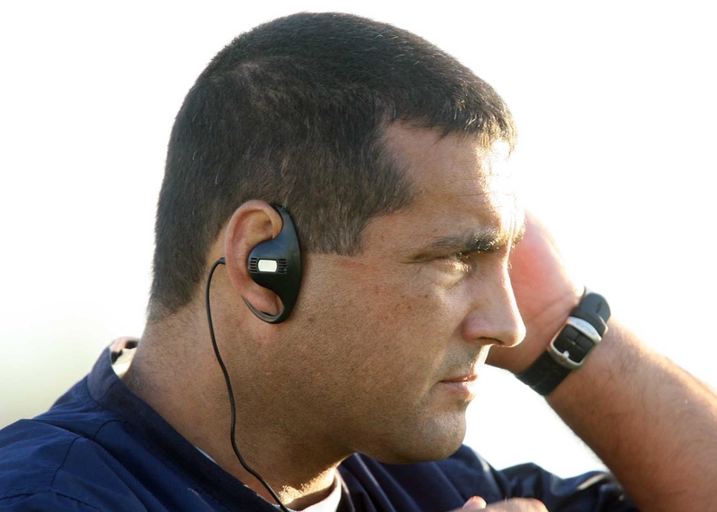 Connacht coach Michael Bradley is poised to add Trev Ofisa, brother of current player Ray, to his squad