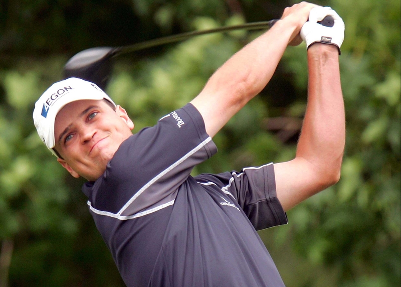Zach Johnson hit a 10-under 60 to lead in Texas