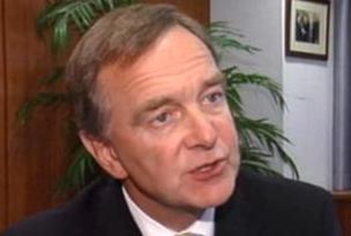 Martin Cullen - Defends flotation handling